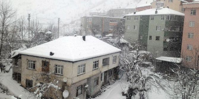 Gümüşhane’de Kar Yağışı