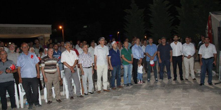 Didim İlçe Müftülüğü Demokrasi Şehitleri İçin Mevlit Okuttu