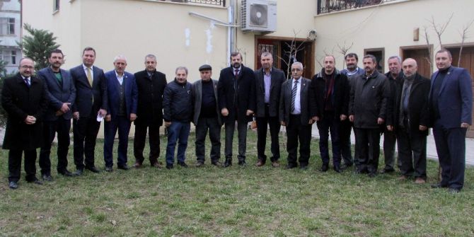 Başkan Işık Muhtarları Dinledi