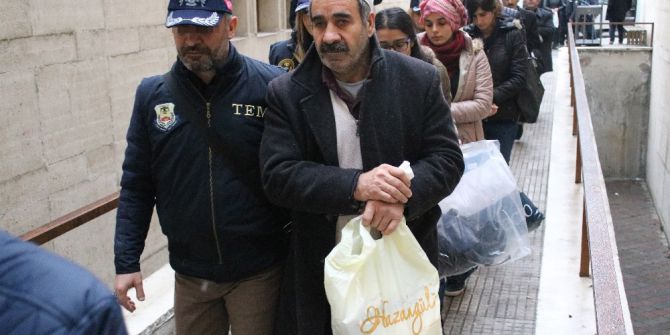 Bursa’da Pkk Propagandası Yapan 14 Kişi Adliyeye Sevk Edildi