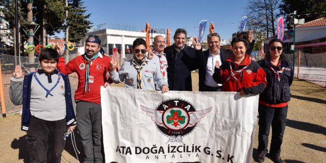 Chp Pm Üyesi Erdoğdu, Teneffüs Parkı Ziyaret Etti