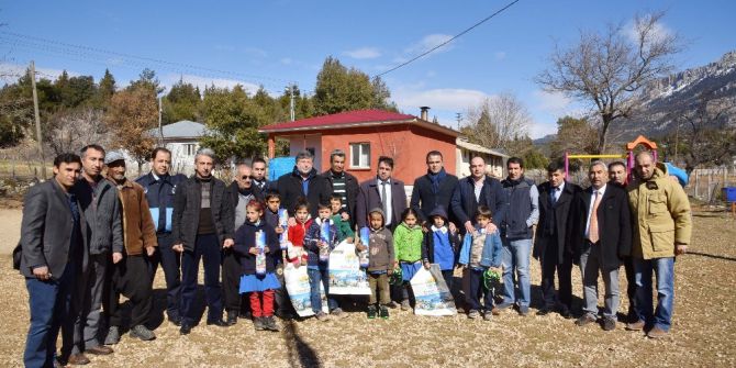 100 Köy Okuluna 100 Kütüphane