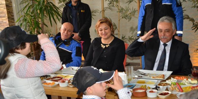 Hakkari’de ‘Yalnız Değilsiniz’ Projesi