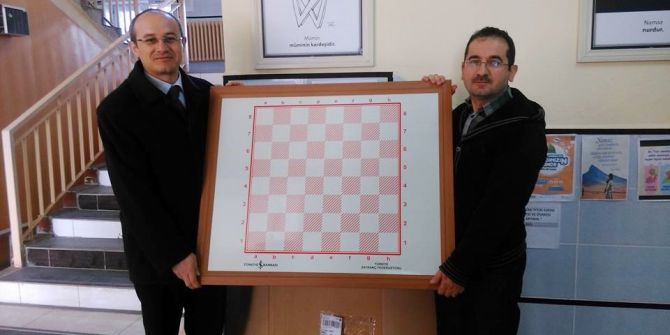 İş Bankasından Seydi Resul İmam Hatip Ortaokuluna Satranç Takımı