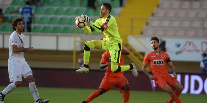 Harun Tekin Avrupa’ya Damga Vurdu