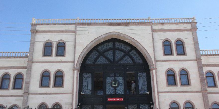 Gülen’in Babasının Adının Verildiği Caminin İsmi Değiştirildi