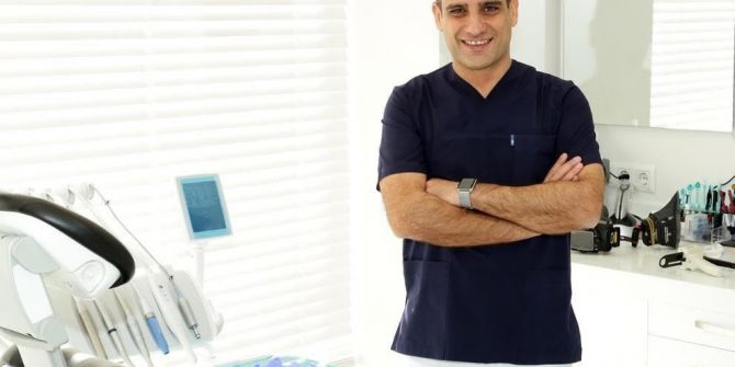 Lamina Yöntemi İle Çarpık Dişlere Son