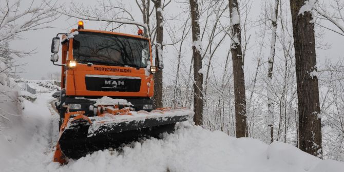 Trabzon’da 275 Mahalle Yolu Ulaşıma Kapandı