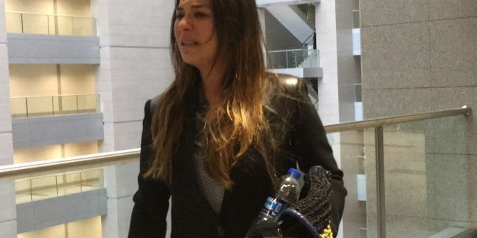 Ünlü Oyuncu Filiz Taçbaş, İstanbul Adliyesi’nde Sinir Krizi Geçirdi