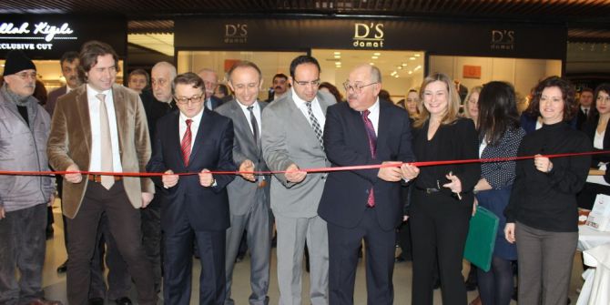 Toplum Sağlığı Merkezi Danışanlarının El Sanatları Sergisi Açıldı