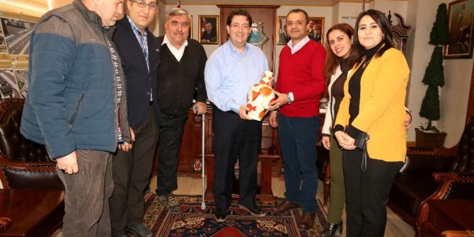 Beyazay Derneği Yönetiminden Başkan Yazgı’ya Ziyaret