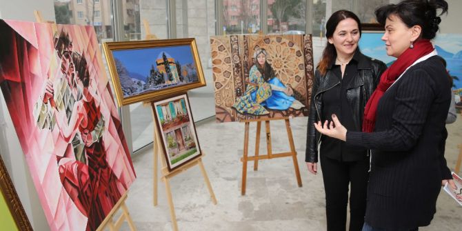 Tuvaller Renklerle Can Buldu