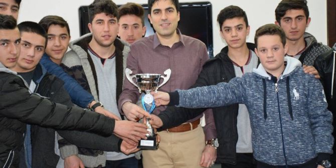 Kaymakam Erdem, Şampiyonları Ağırladı