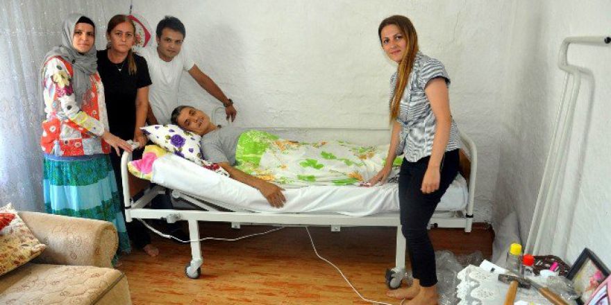 Duvarın Altında Kalan Vatandaşa Hasta Yatağı Hediye Edildi