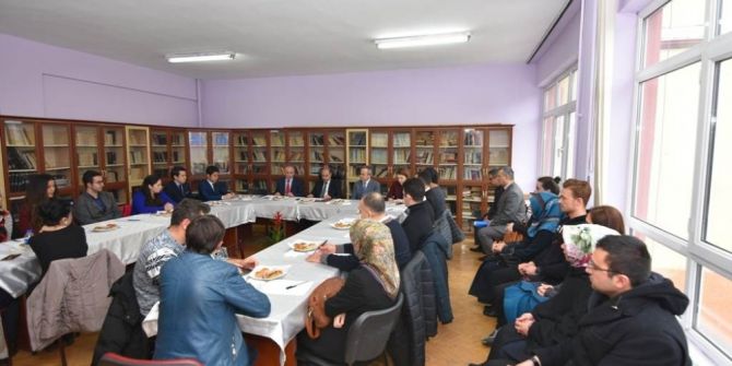 Vali Aktaş, Aday Öğretmenlerle Bir Araya Geldi