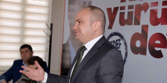 Berk Mersinli Gördes’te Partililerle Buluştu