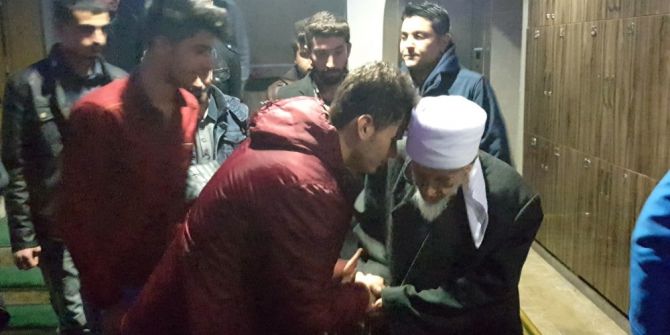 Öğrenciler Kanaat Önderi Seyda Hocayı Ziyaret Etti