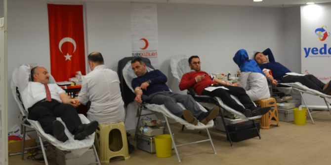 Yedaş Çalışanlarından Kızılay’a Kan Bağışı