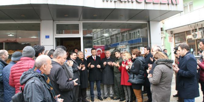 Devrek’te ”Askıda Ekmek Var” Projesi Hayata Geçirildi