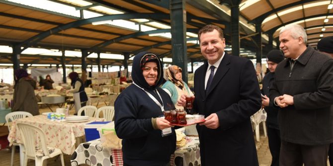 Başkan Yılmaz, Pazarcıyı Yalnız Bırakmıyor