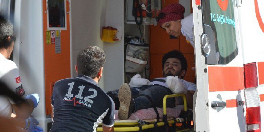 Mühendislik Öğrencisi Parmaklarını Pasta Kesme Makinesine Kaptırdı