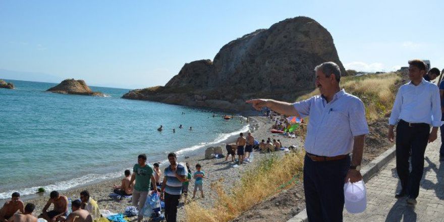 Van Gölü Sahiline Yürüyüş Yolu