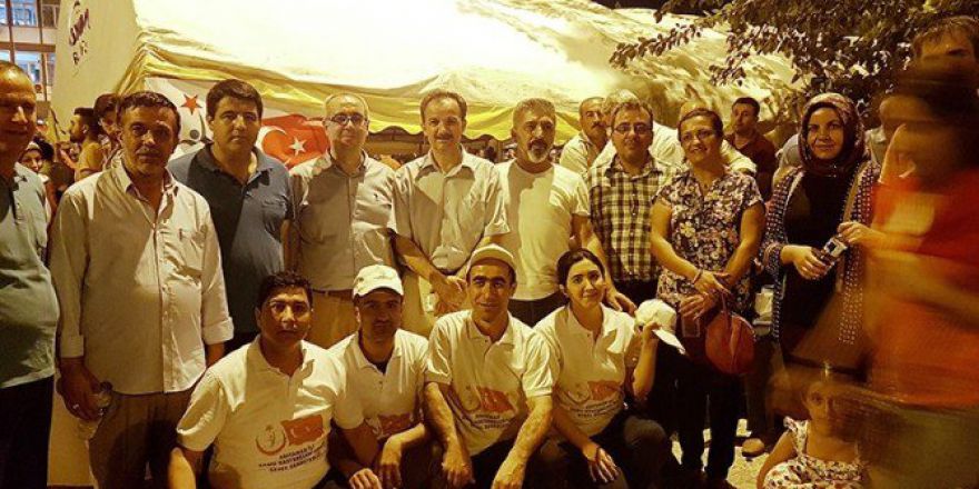 Sağlık Çalışanlarından Milli İrade Standı