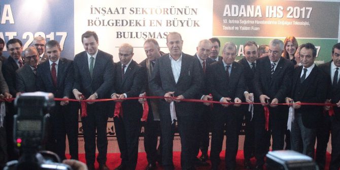 Adana İnşaat Fuarı Açıldı