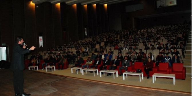 “Farkındalığın Farkedilişi” Semineri Düzenlendi