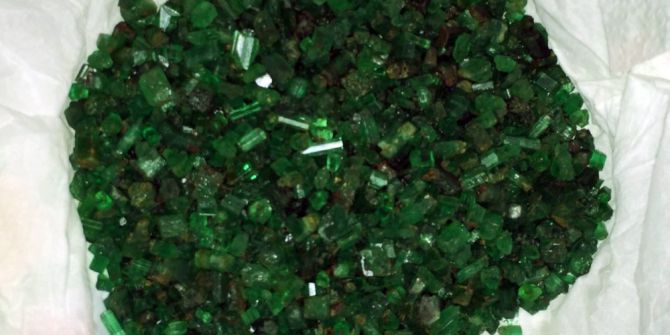 İstanbul’da Kaçak Zümrüt Operasyonu:4 Gözaltı