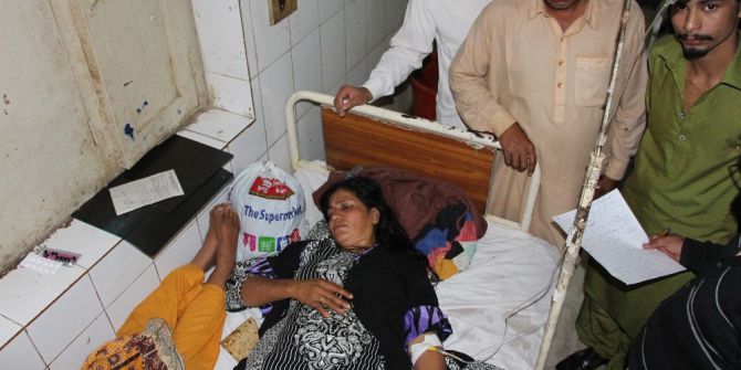 Pakistan’da Türbeye Saldırı: 50 Ölü