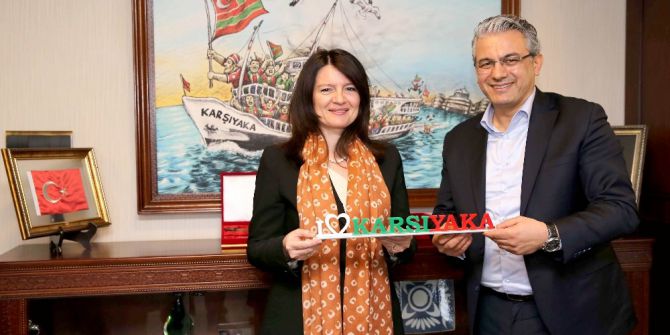 Türk-yunan Dostluğu İçin Buluştular