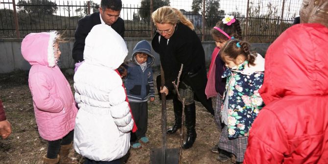 Öğretmen Ayşe Aktaş Anısına Ağaç Dikildi