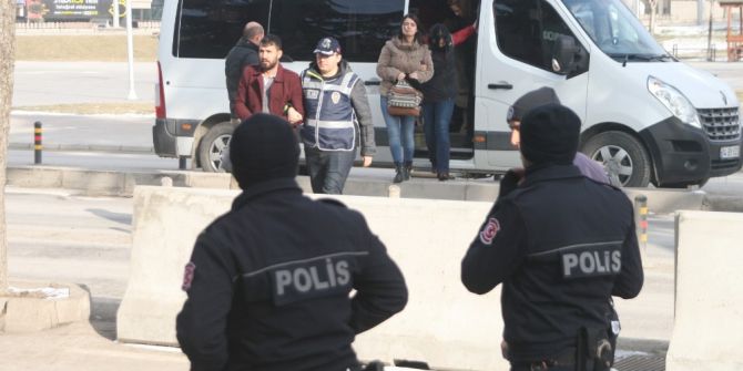 Terör Operasyonunda Gözaltına Alınan 7 Kişiden 5’i Adliyeye Sevk Edildi