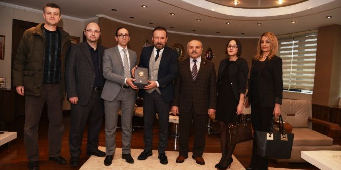 Başkan Doğan, Eğitim Bir-sen Kocaeli Başkanı Akıncı’yı Ağırladı