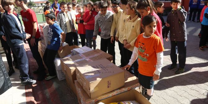 Büyükşehir’in Yardım Köprüsüne Destek