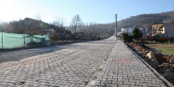 Başiskele Sokakları Parke İle Kaplanıyor