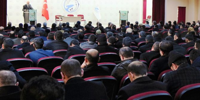 Müftü Arvas Erciş’te Konferans Verdi
