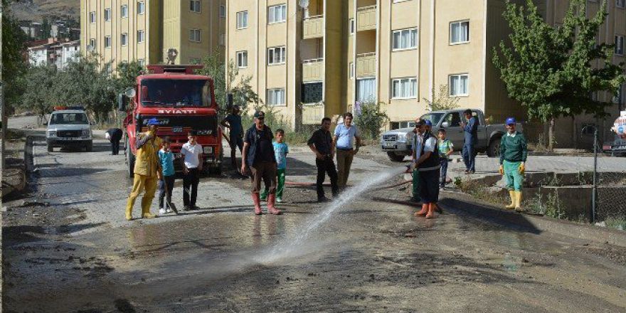 Hakkari’de Çevre Temizliği