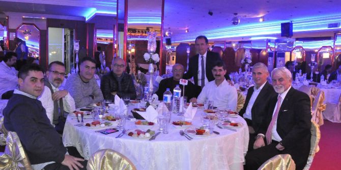 Adana Güneşi Veteranlar Spor Kulübünden Geleneksel Yemek