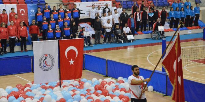 Oturarak Voleybol 1. Lig Maçları Karabük’te Başladı