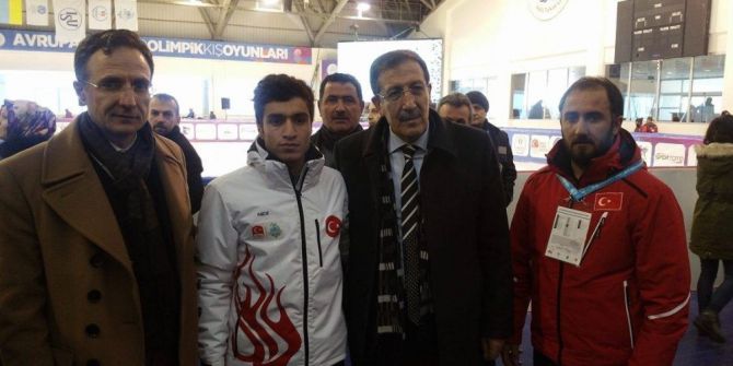 Eyof’da Palandöken Belediyesi Rüzgarları Esiyor