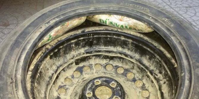 Aracın Yedek Lastiğinden 6 Kilo Uyuşturucu Çıktı