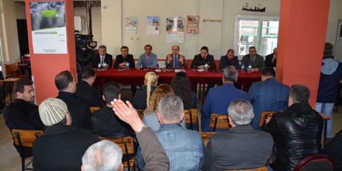 Kaymakam Kurtbeyoğlu, Halk Toplantısına Yenidoğan’da Devam Etti