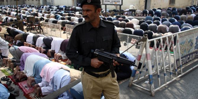 Pakistan’ta Türbeye Saldırıda Ölü Sayısı 83’e Yükseldi