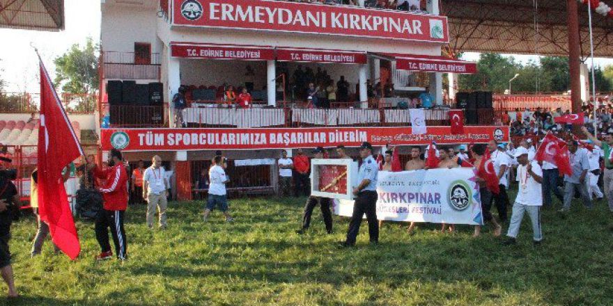 655. Tarihi Kırkpınar Yağlı Güreşleri Resmi Törenle Başladı