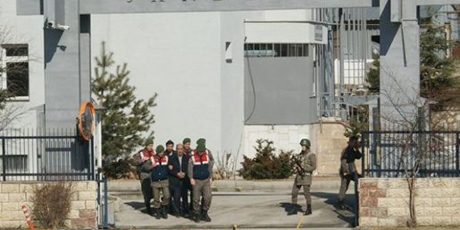 Cumhurbaşkanı’na Hakaret Suçundan Tutuklandılar