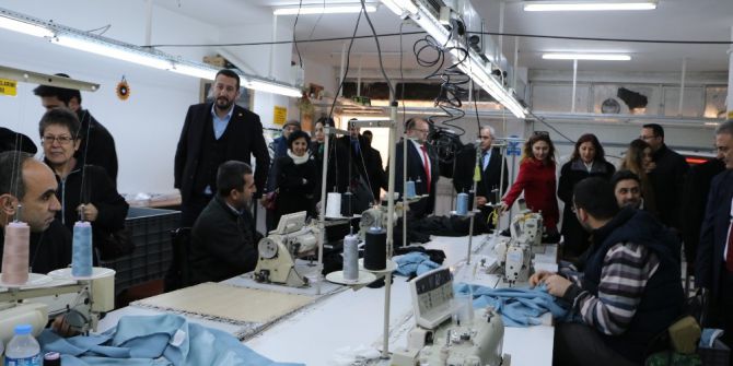 Chp Gölbaşı Milletvekilleri İle Sahaya İndi