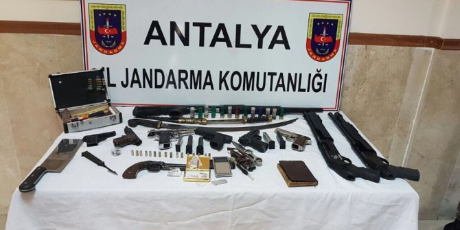 Manavgat’ta Cephanelik Gibi Ev