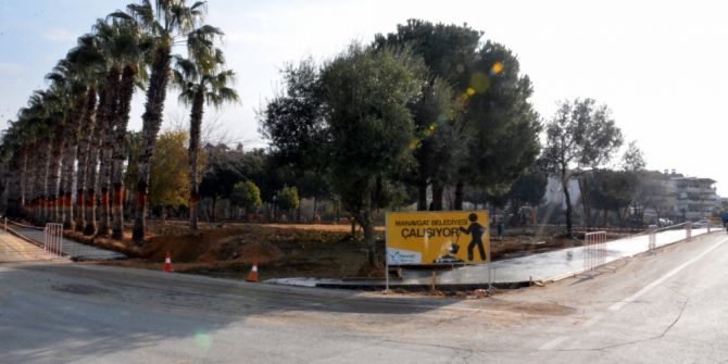 Manavgat Belediyesi’nden Side’de Park Düzenlemesi